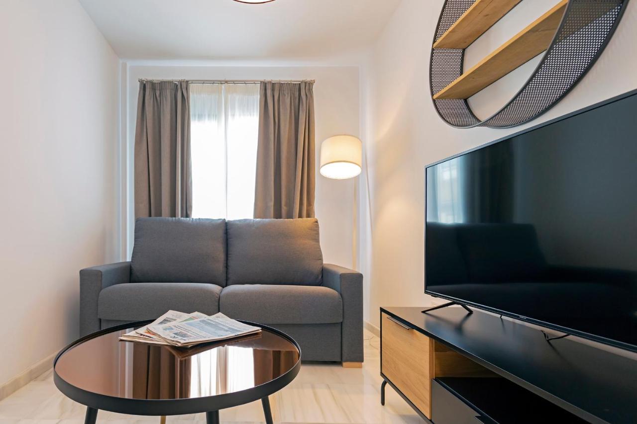 Malaga Rivas 34 Suites Homes 外观 照片