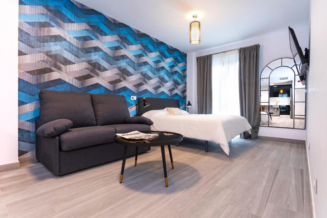 Malaga Rivas 34 Suites Homes 外观 照片