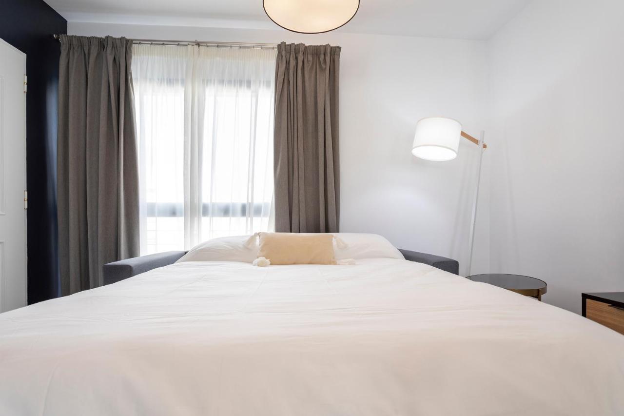 Malaga Rivas 34 Suites Homes 外观 照片